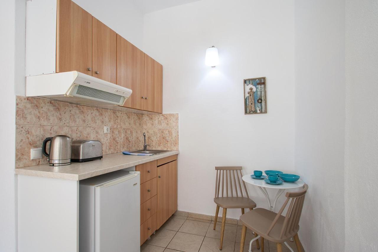 Angelos Studios Vromolimnos Стая снимка